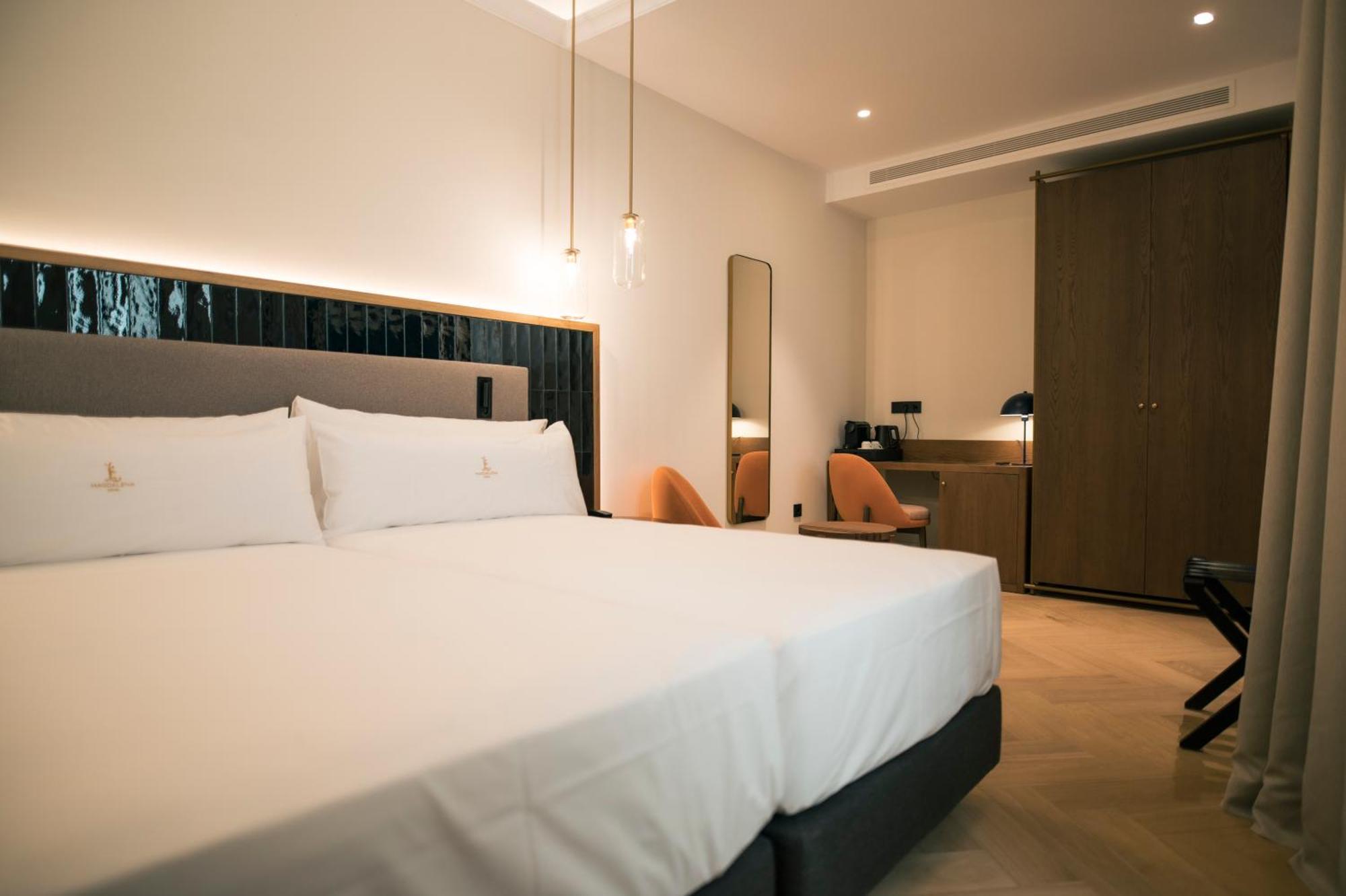 Legado Magdalena Hotel Seville Ngoại thất bức ảnh