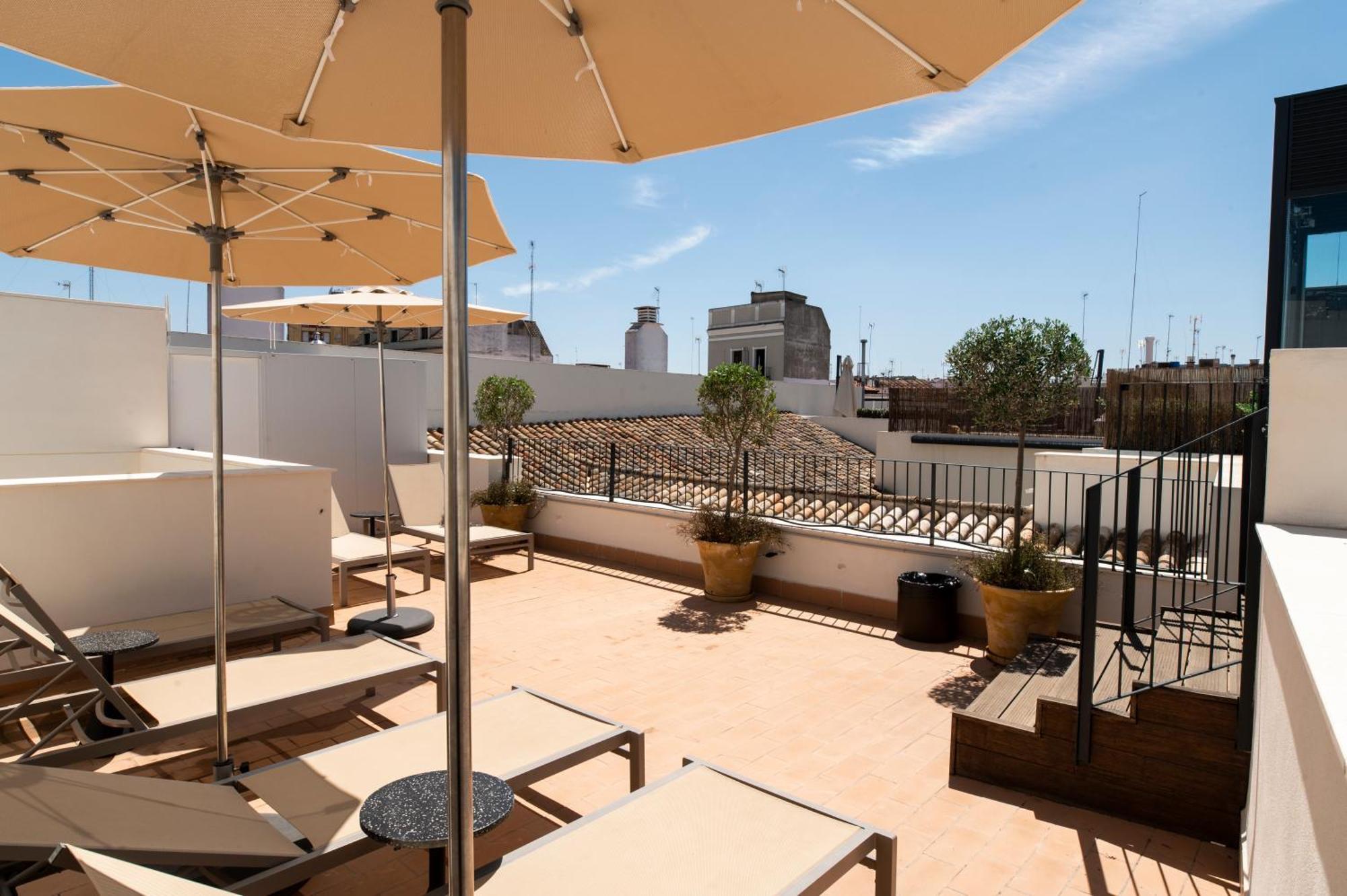 Legado Magdalena Hotel Seville Ngoại thất bức ảnh