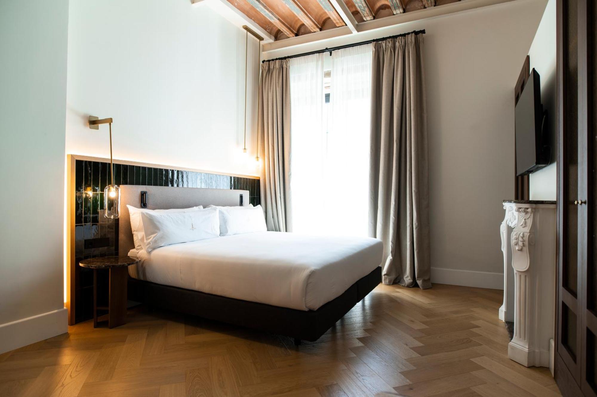 Legado Magdalena Hotel Seville Ngoại thất bức ảnh