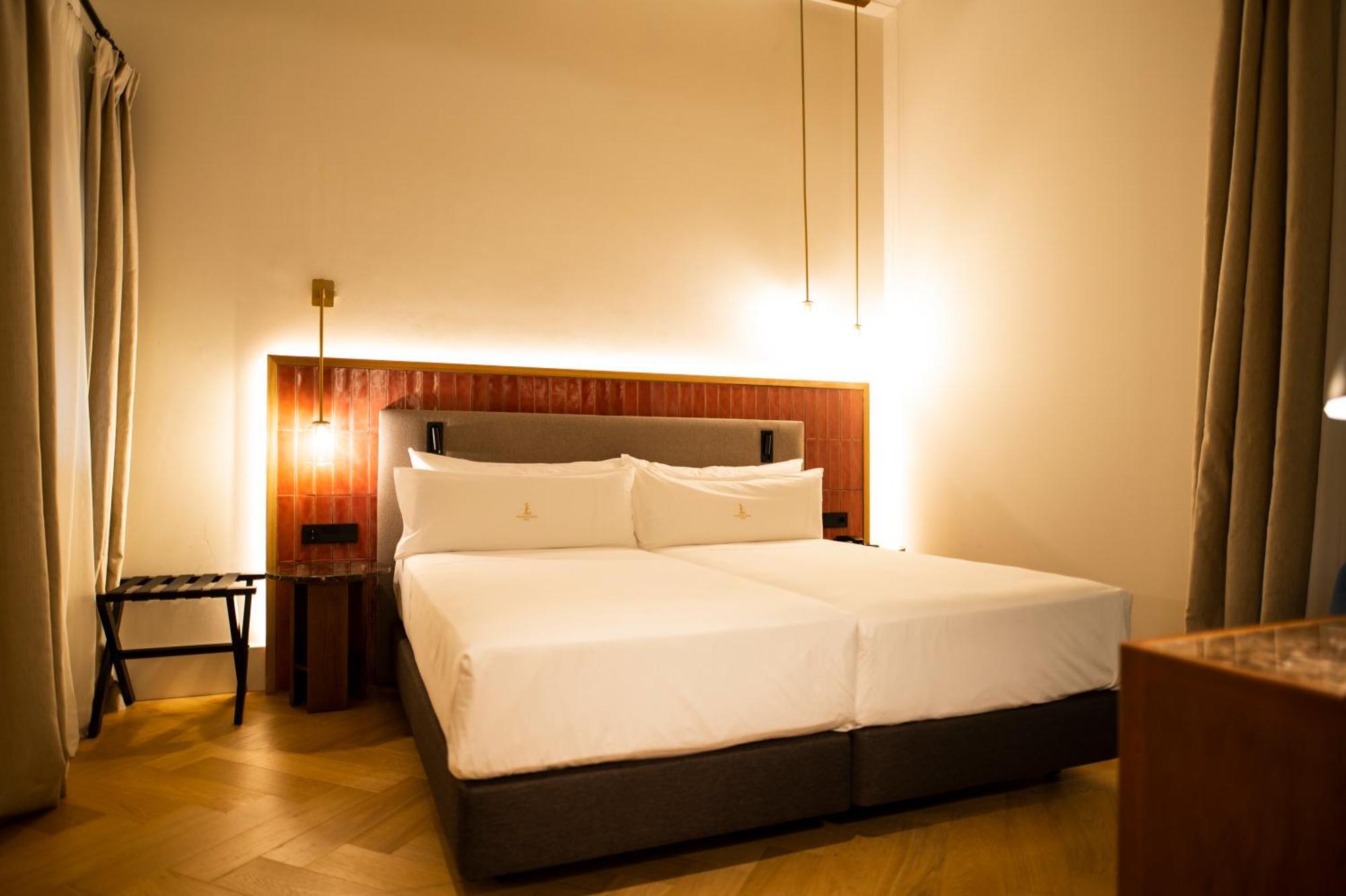 Legado Magdalena Hotel Seville Ngoại thất bức ảnh