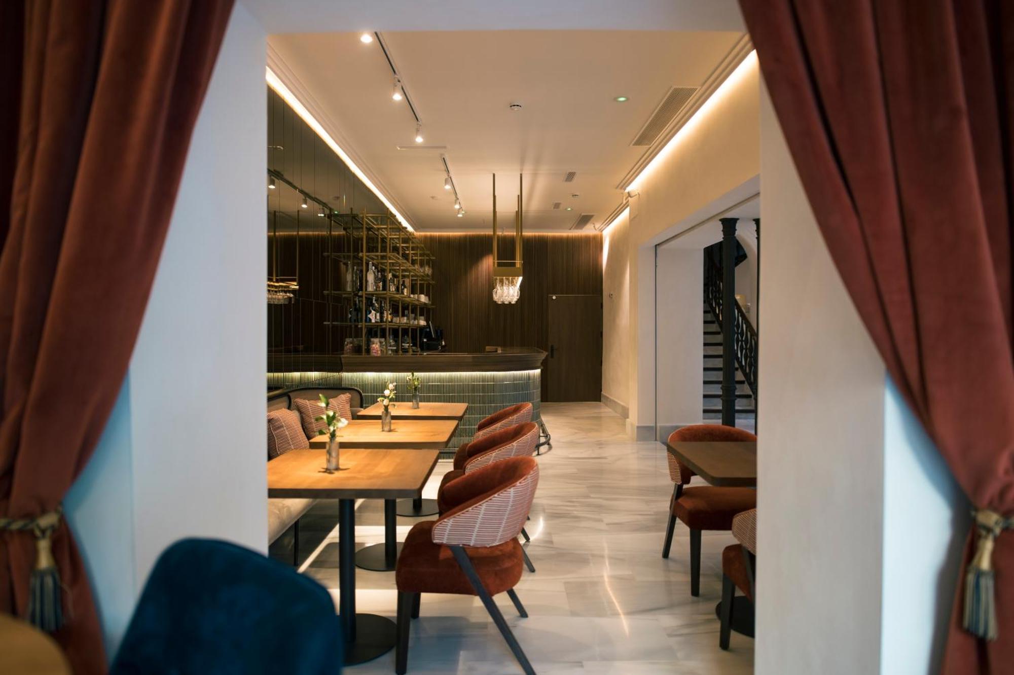 Legado Magdalena Hotel Seville Ngoại thất bức ảnh