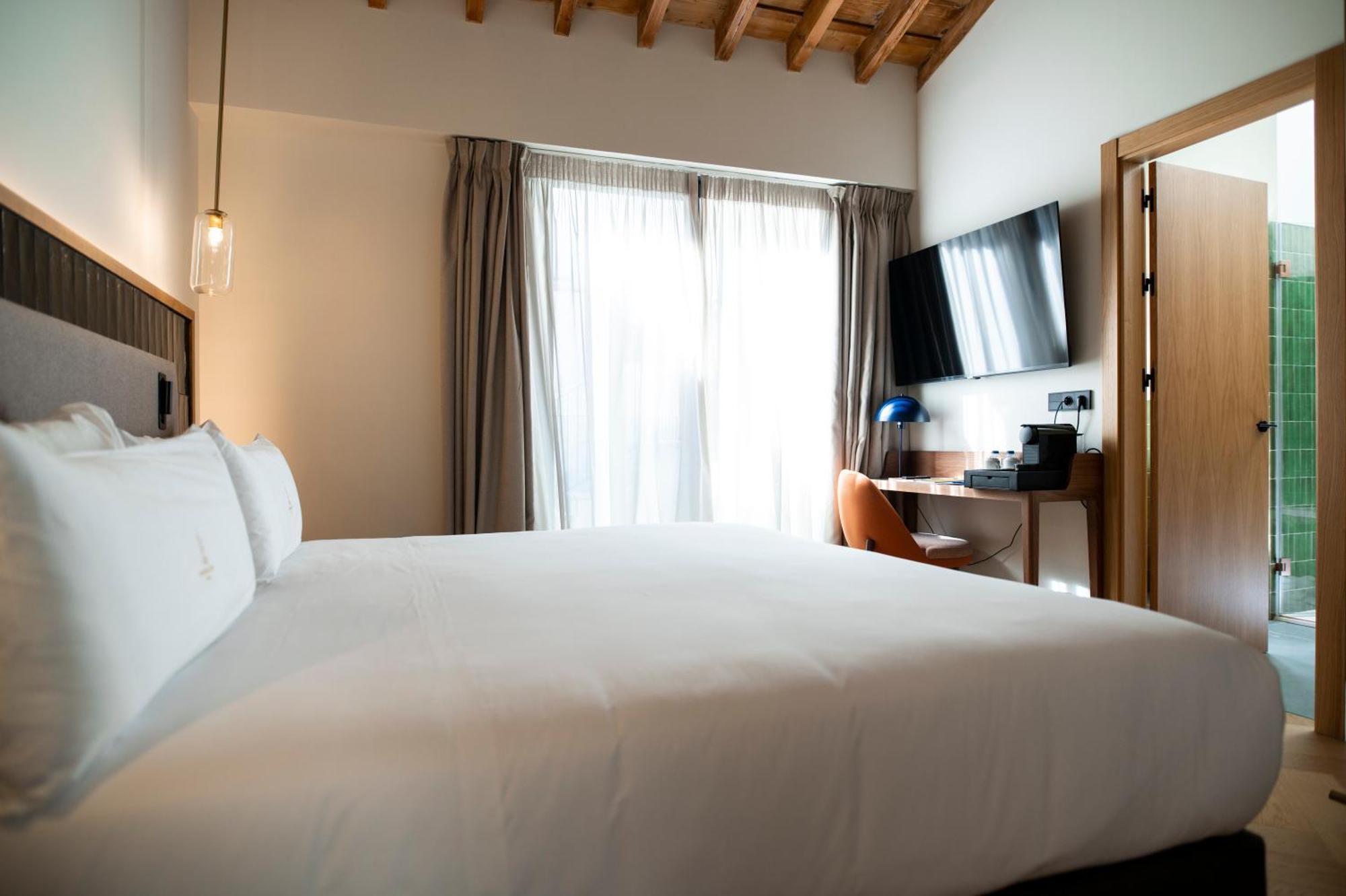Legado Magdalena Hotel Seville Ngoại thất bức ảnh
